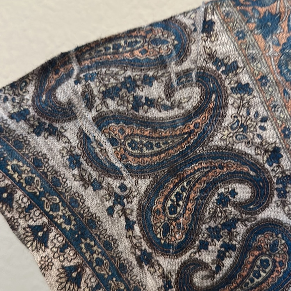 Altar’d state tunic - Picture 11 of 12